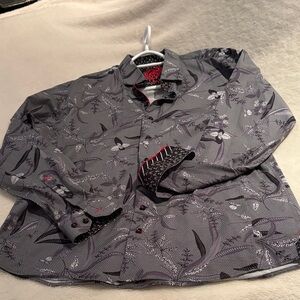 Elegant Gray Patterned Men's Shirt